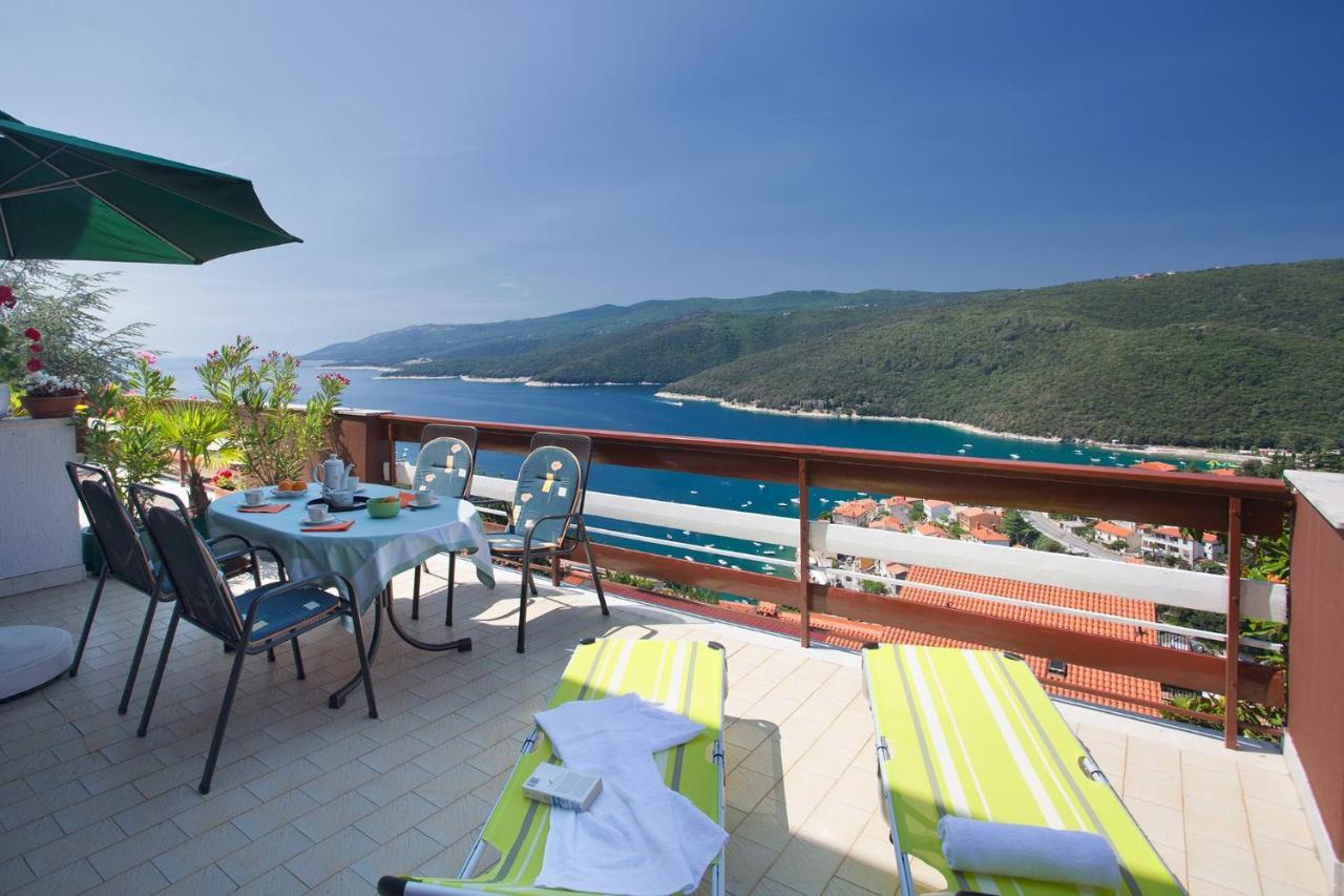 Apartments Lina 2023 Rabac Exterior photo